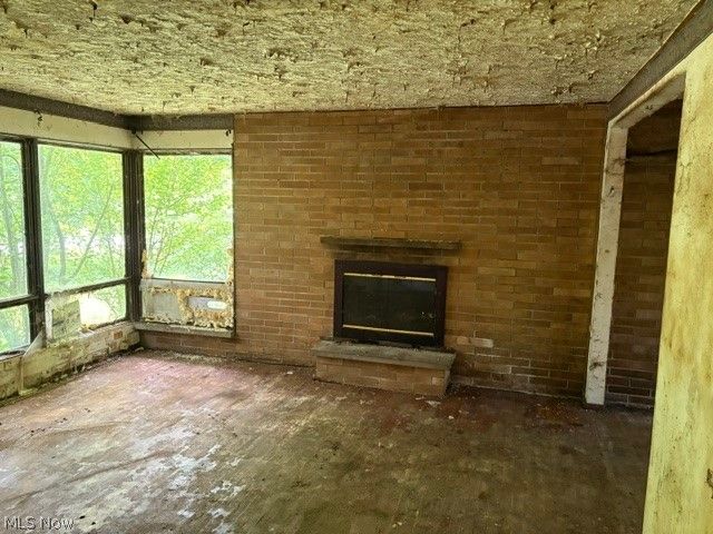 2033 Scenic Way, Akron, OH 44312