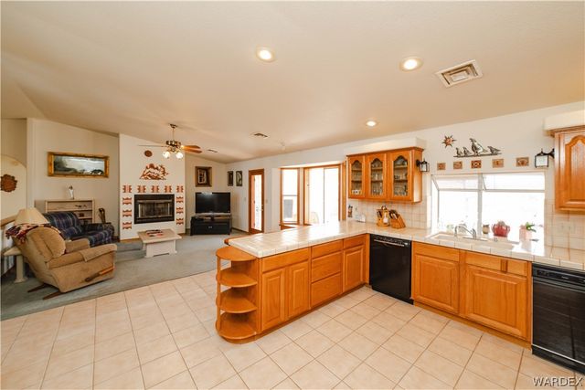 3557 Packsaddle Road, Kingman, AZ 86401
