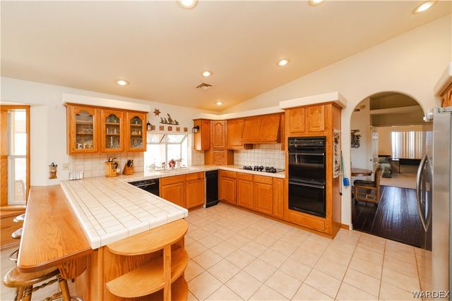 3557 Packsaddle Road, Kingman, AZ 86401