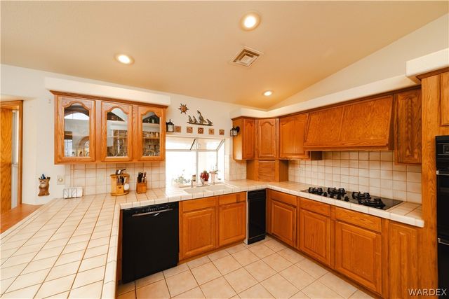 3557 Packsaddle Road, Kingman, AZ 86401