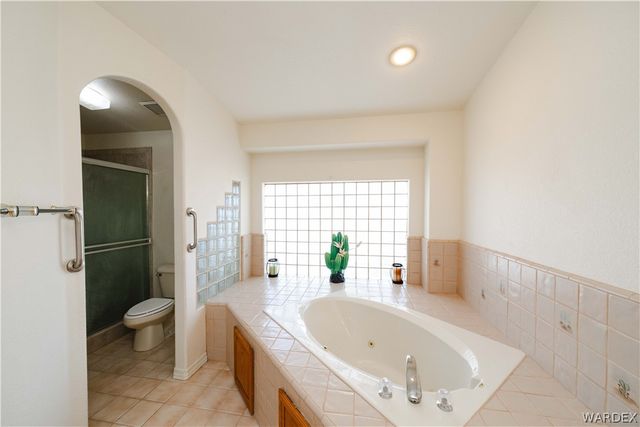 3557 Packsaddle Road, Kingman, AZ 86401