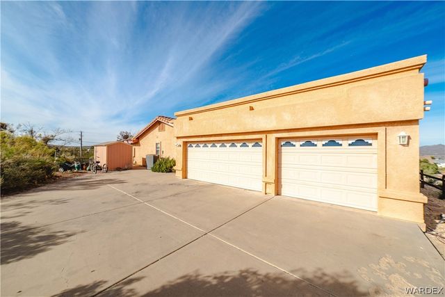 3557 Packsaddle Road, Kingman, AZ 86401