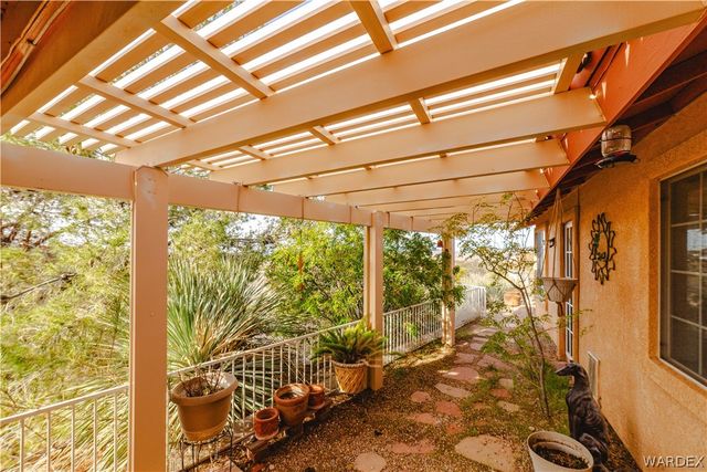 3557 Packsaddle Road, Kingman, AZ 86401