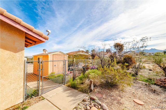 3557 Packsaddle Road, Kingman, AZ 86401