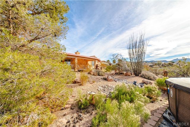 3557 Packsaddle Road, Kingman, AZ 86401