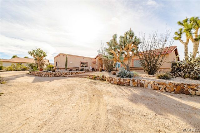 3557 Packsaddle Road, Kingman, AZ 86401