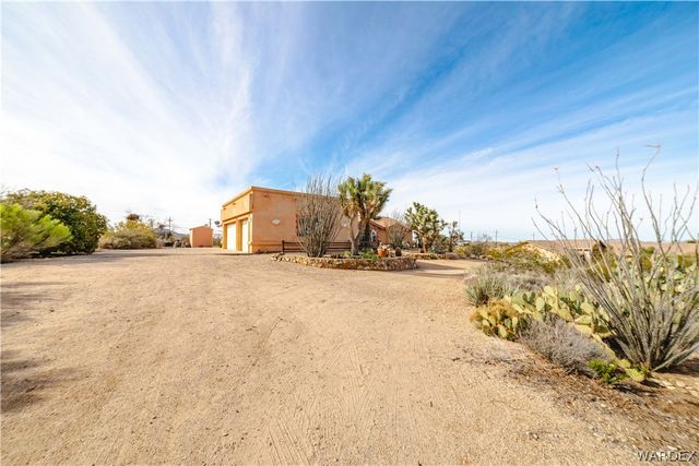 3557 Packsaddle Road, Kingman, AZ 86401