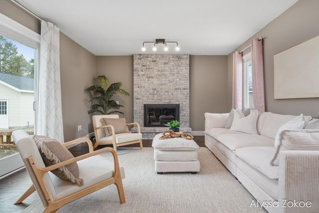 6566 Cherrywood Avenue, Georgetown Twp, MI 49428