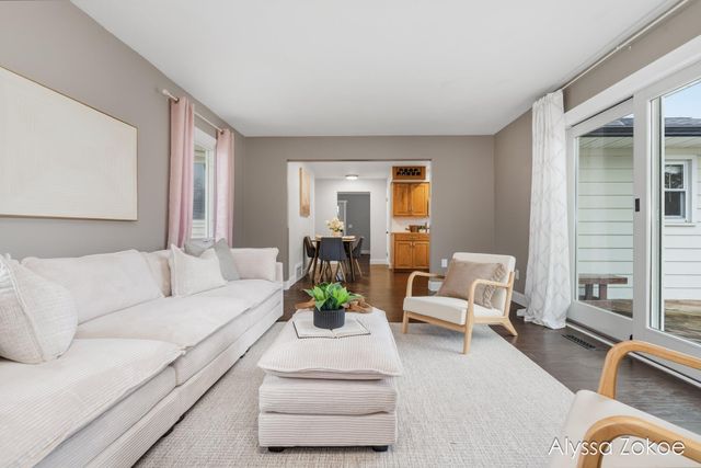 6566 Cherrywood Avenue, Georgetown Twp, MI 49428