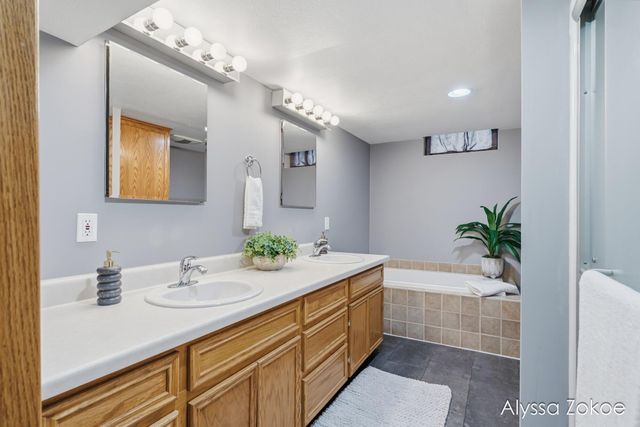 6566 Cherrywood Avenue, Georgetown Twp, MI 49428