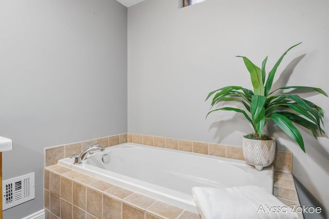 6566 Cherrywood Avenue, Georgetown Twp, MI 49428