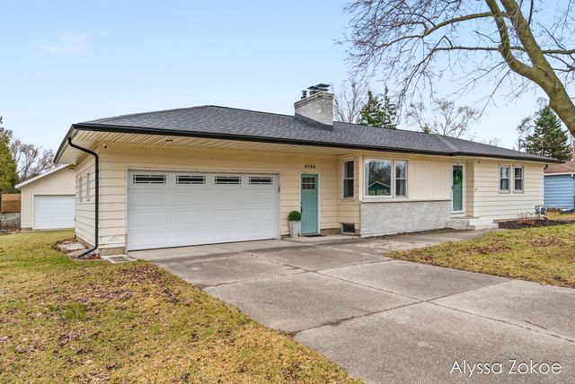 6566 Cherrywood Avenue, Georgetown Twp, MI 49428