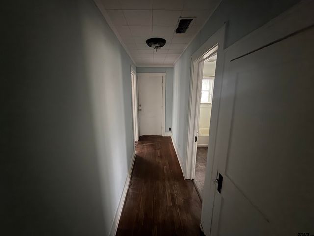 305 E Bradford, Troup, TX 75789