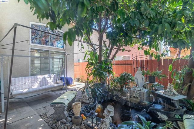 4227 Bayonne Ct, Stockton, CA 95206