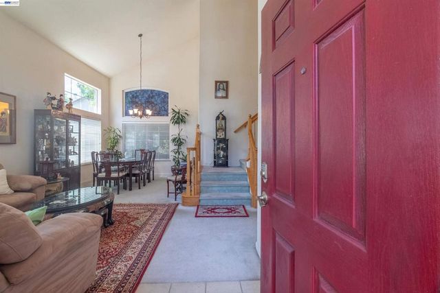 4227 Bayonne Ct, Stockton, CA 95206