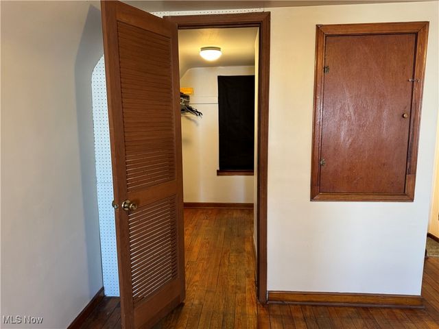 341 6th Street NE, Barberton, OH 44203