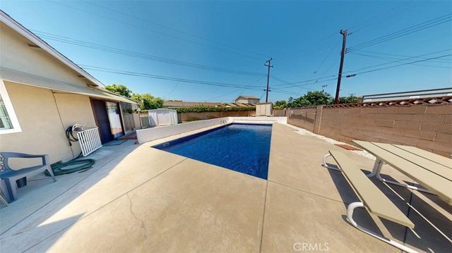 10820 Hamden, Stanton, CA 90680