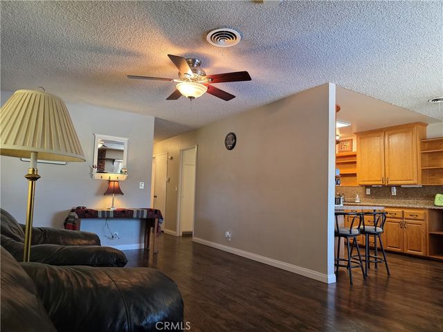 10820 Hamden, Stanton, CA 90680