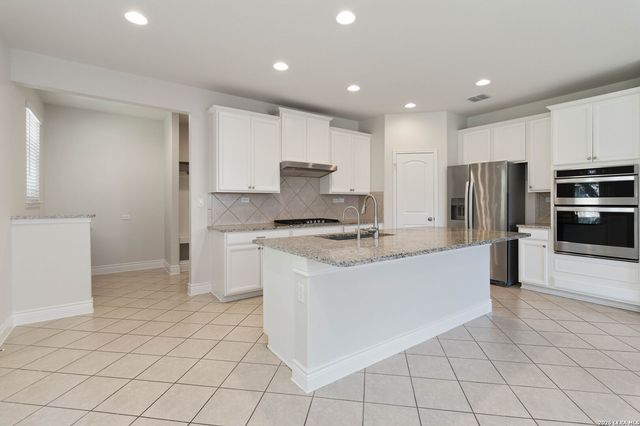 27344 CAROLINE WAY, San Antonio, TX 78260