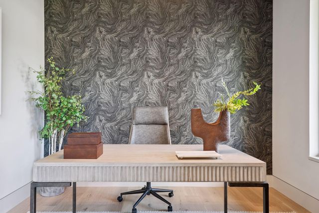 5250 Polaris Lane, Plymouth, MN 55446