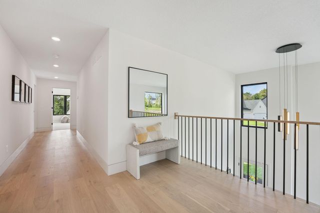 5250 Polaris Lane, Plymouth, MN 55446