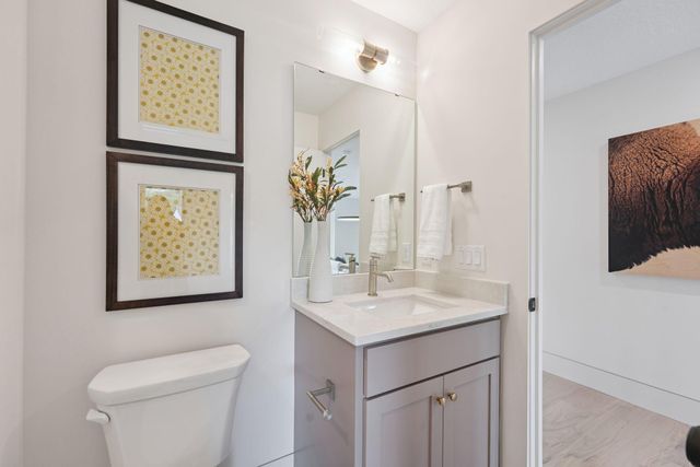 5250 Polaris Lane, Plymouth, MN 55446