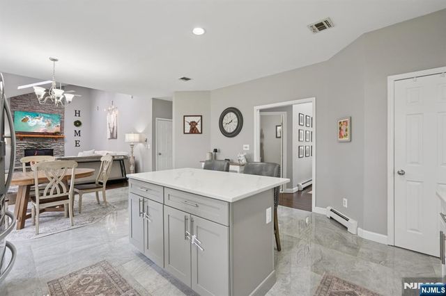 23 Northfield Drive, Sussex, NJ 07461