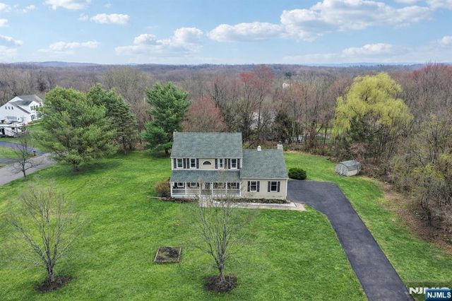 23 Northfield Drive, Sussex, NJ 07461