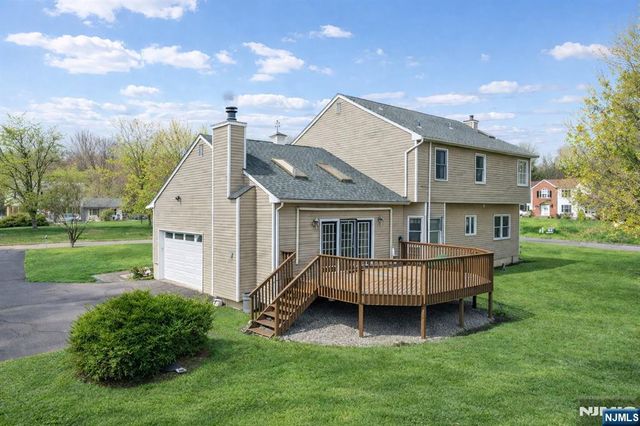 23 Northfield Drive, Sussex, NJ 07461