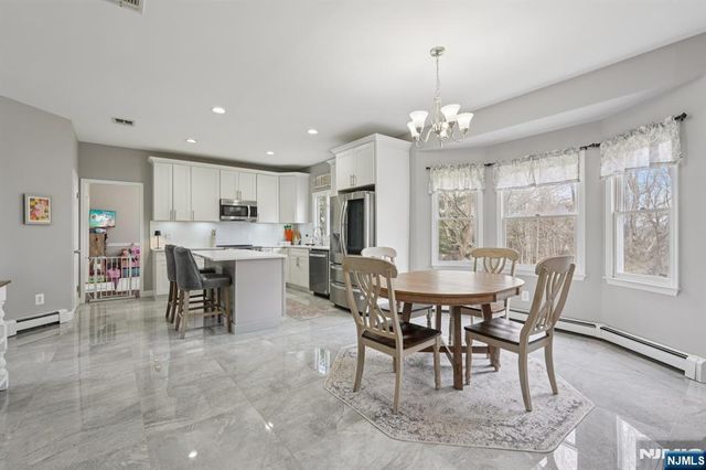 23 Northfield Drive, Sussex, NJ 07461