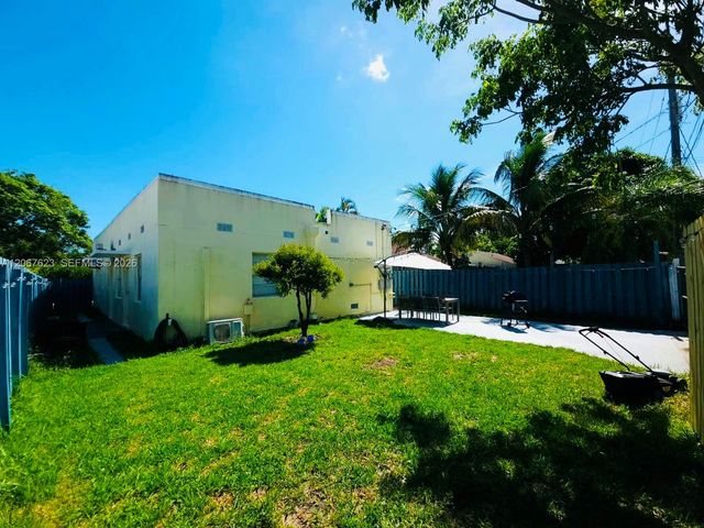 1639 Hayes Street 1, Hollywood, FL 33020
