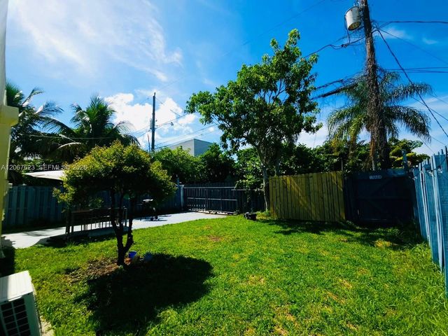 1639 Hayes Street 1, Hollywood, FL 33020