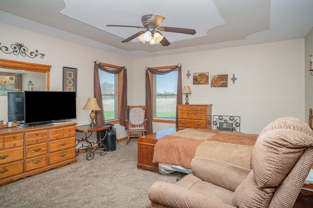 4512 W 1000 N, Wheatfield, IN 46392