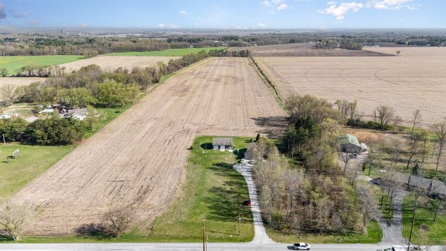 4512 W 1000 N, Wheatfield, IN 46392