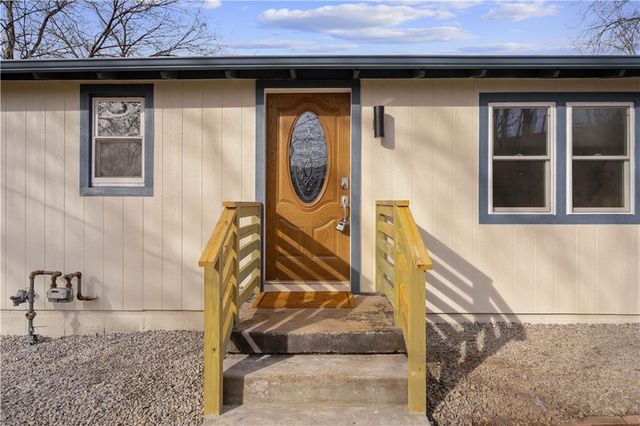 6606 E 103rd Street, Kansas City, MO 64138