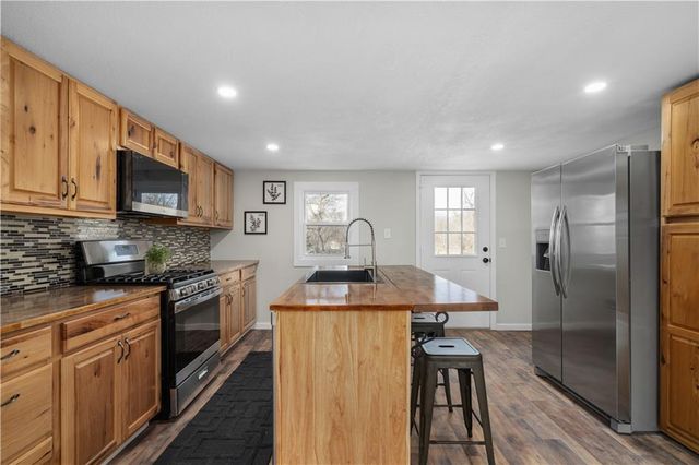 6606 E 103rd Street, Kansas City, MO 64138