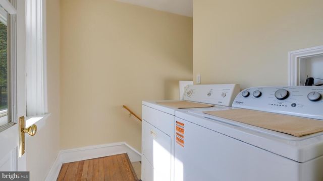 411 W 10TH AVE, Conshohocken, PA 19428