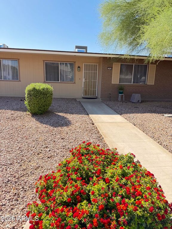 12624 N 105TH Avenue, Sun City, AZ 85351