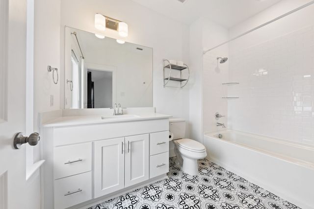 4612 Smokey Quartz Lane, Arlington, TX 76005