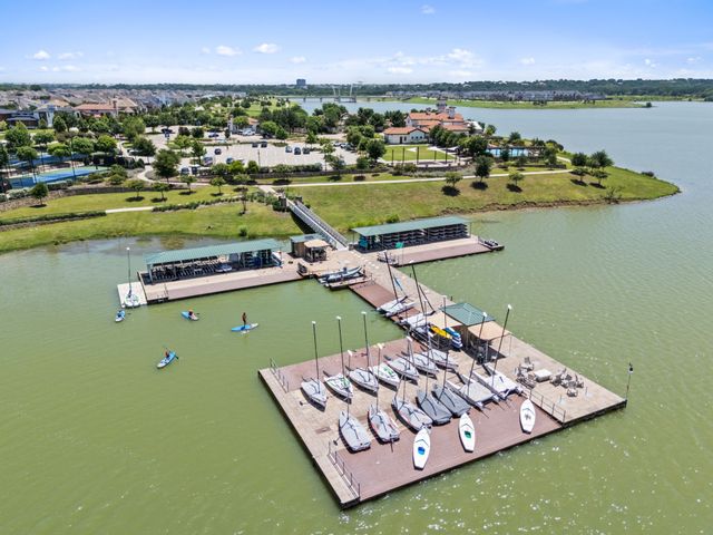 4612 Smokey Quartz Lane, Arlington, TX 76005