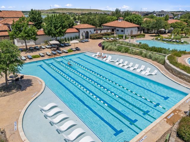 4612 Smokey Quartz Lane, Arlington, TX 76005