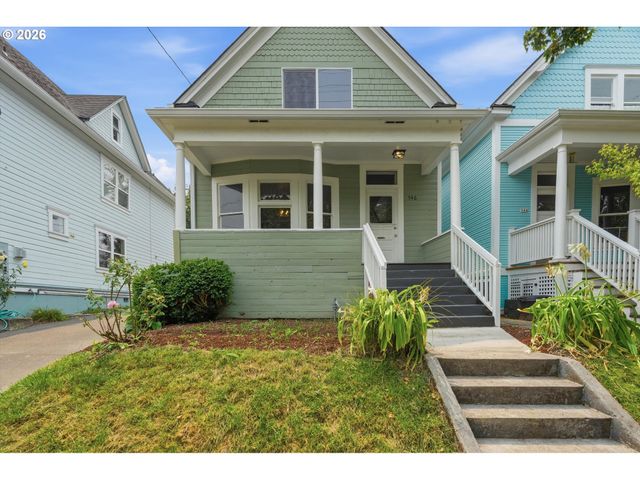 546 Ne STANTON St, Portland, OR 97212