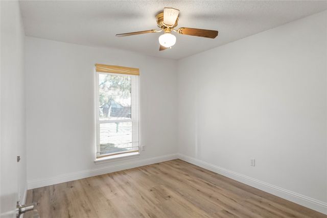 10129 Buffalo Grove Road, Fort Worth, TX 76108