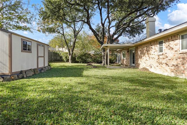 10129 Buffalo Grove Road, Fort Worth, TX 76108