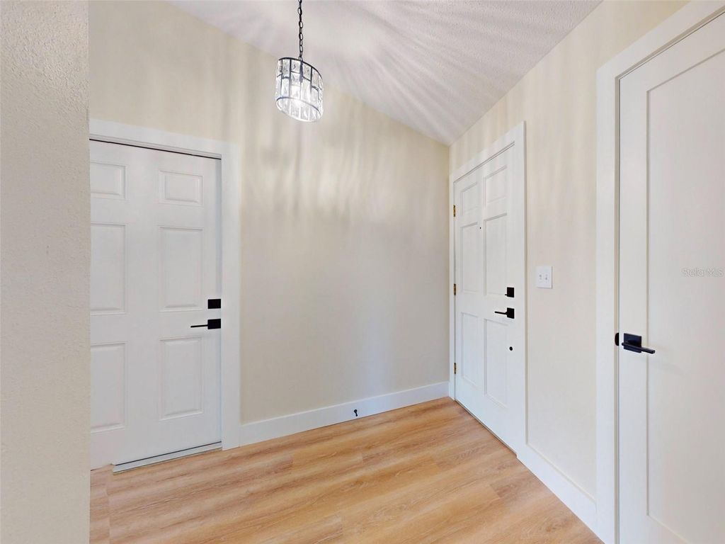 Image 20 of property listing at 804 SOFT PINE COURT, New Smyrna Beach, FL 32168
