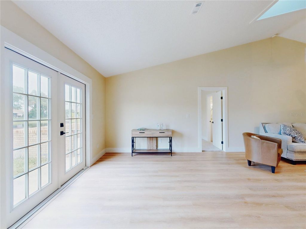 Image 21 of property listing at 804 SOFT PINE COURT, New Smyrna Beach, FL 32168