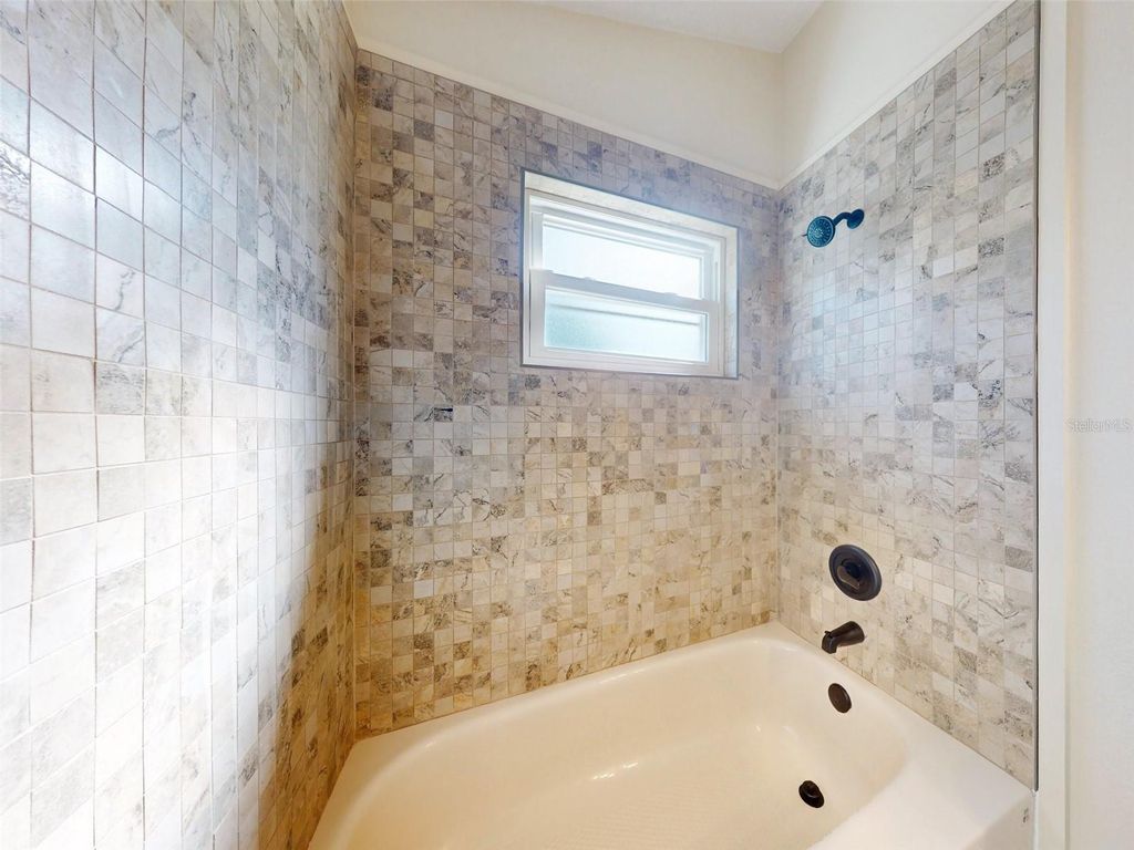 Image 28 of property listing at 804 SOFT PINE COURT, New Smyrna Beach, FL 32168