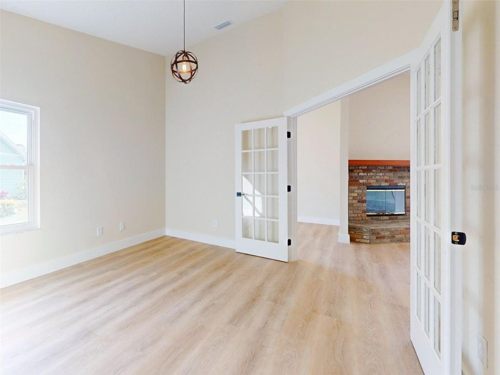 Image 35 of property listing at 804 SOFT PINE COURT, New Smyrna Beach, FL 32168