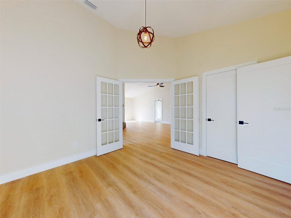 Image 36 of property listing at 804 SOFT PINE COURT, New Smyrna Beach, FL 32168