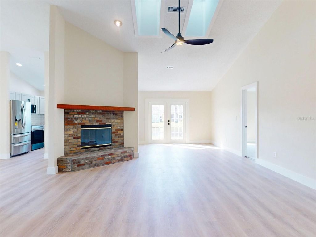 Image 45 of property listing at 804 SOFT PINE COURT, New Smyrna Beach, FL 32168